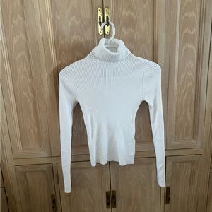🚫SOLD🚫 Abercrombie & Fitch Women Sweater Pullover